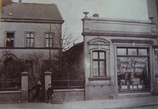 Wohnhaus und Atelier der Familie Sandmann in der Eppinghofer Straße 80.