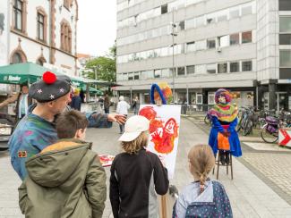 Wiedereröffnung Kunstmuseum Mülheim am 25. Mai 2024 | Aktionen vor dem Museum