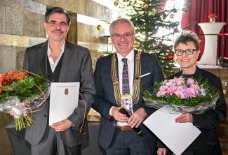 Ruhrpreisträger 2024 Prof. Dr. Frank Neese und Maria Neumann mit OB Marc Buchholz 